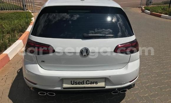 Acheter Occasion Voiture Volkswagen Golf R Blanc à Manzini, Manzini Acheter Occasion Voiture Volkswagen Golf R Blanc à Manzini, Manzini