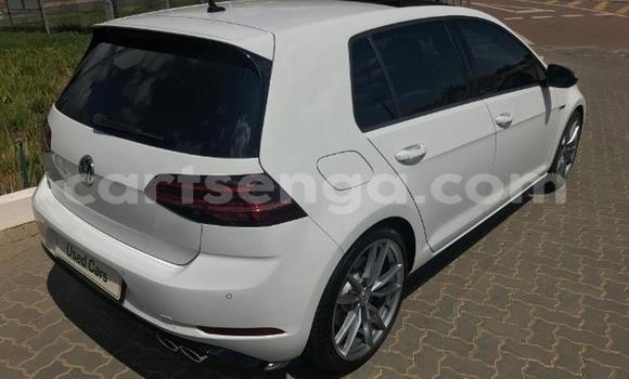 Acheter Occasion Voiture Volkswagen Golf R Blanc à Manzini, Manzini Acheter Occasion Voiture Volkswagen Golf R Blanc à Manzini, Manzini
