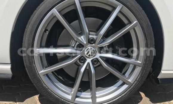 Acheter Occasion Voiture Volkswagen Golf R Blanc à Manzini, Manzini Acheter Occasion Voiture Volkswagen Golf R Blanc à Manzini, Manzini