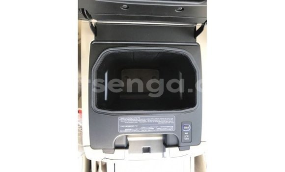 Buy Import Toyota Land Cruiser Blue Car in Import - Dubai in Hhohho Buy Import Toyota Land Cruiser Blue Car in Import - Dubai in Hhohho