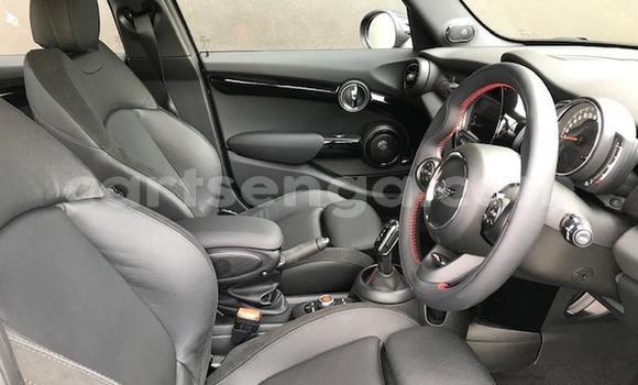 Nunua Ilio tumika MINI Cooper Black Gari ndani ya Mbabane nchini Manzini Nunua Ilio tumika MINI Cooper Black Gari ndani ya Mbabane nchini Manzini