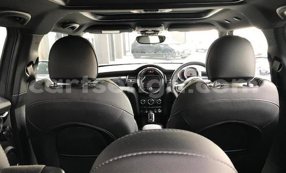 Nunua Ilio tumika MINI Cooper Black Gari ndani ya Mbabane nchini Manzini Nunua Ilio tumika MINI Cooper Black Gari ndani ya Mbabane nchini Manzini