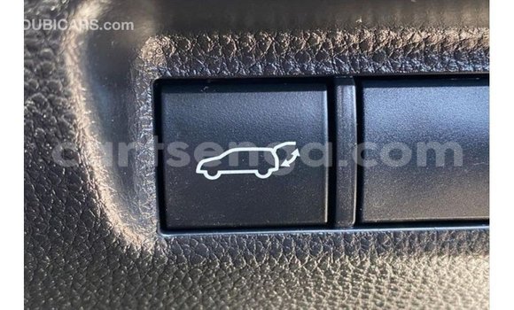 Buy Import Toyota 4Runner White Car in Import - Dubai in Hhohho Buy Import Toyota 4Runner White Car in Import - Dubai in Hhohho