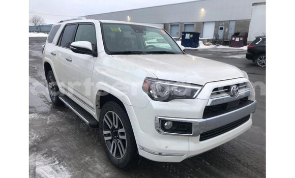 Buy Import Toyota 4Runner White Car in Import - Dubai in Hhohho Buy Import Toyota 4Runner White Car in Import - Dubai in Hhohho
