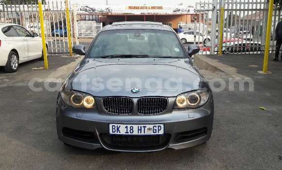 Nunua Ilio tumika BMW 1–Series Silver Gari ndani ya Mbabane nchini Manzini Nunua Ilio tumika BMW 1–Series Silver Gari ndani ya Mbabane nchini Manzini