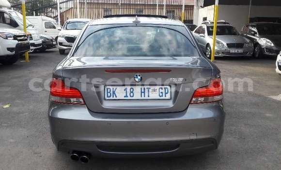 Nunua Ilio tumika BMW 1–Series Silver Gari ndani ya Mbabane nchini Manzini Nunua Ilio tumika BMW 1–Series Silver Gari ndani ya Mbabane nchini Manzini