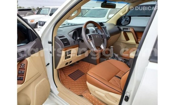 Buy Import Toyota Prado White Car in Import - Dubai in Hhohho Buy Import Toyota Prado White Car in Import - Dubai in Hhohho