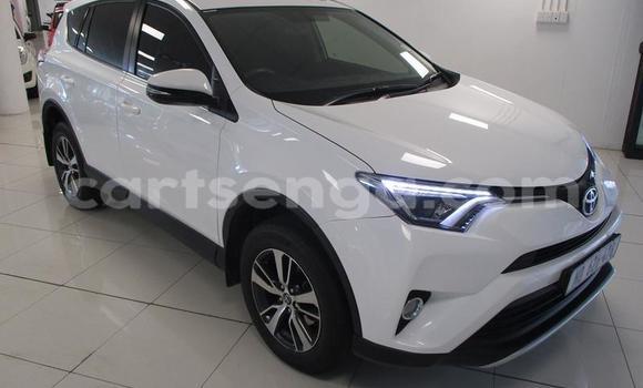 Acheter Occasion Voiture Toyota RAV4 Blanc à Manzini, Manzini Acheter Occasion Voiture Toyota RAV4 Blanc à Manzini, Manzini