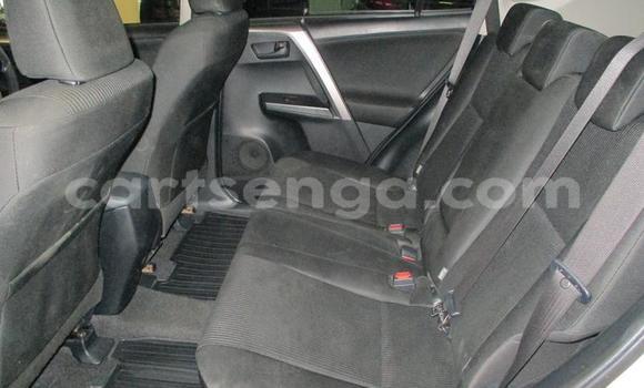 Acheter Occasion Voiture Toyota RAV4 Blanc à Manzini, Manzini Acheter Occasion Voiture Toyota RAV4 Blanc à Manzini, Manzini