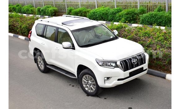 Medium with watermark toyota prado hhohho import dubai 17102