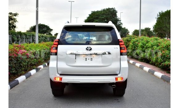 Buy Import Toyota Prado White Car in Import - Dubai in Hhohho Buy Import Toyota Prado White Car in Import - Dubai in Hhohho