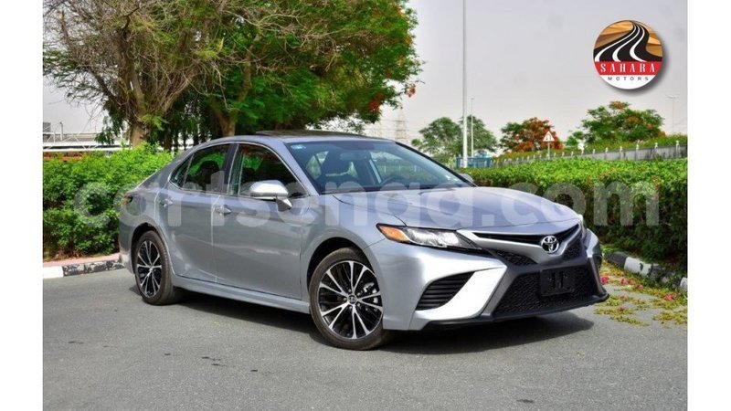 Big with watermark toyota camry hhohho import dubai 17103