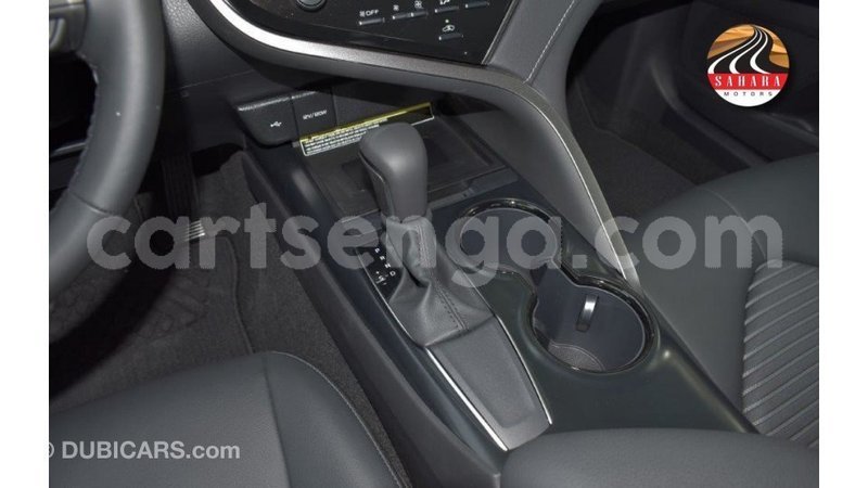 Big with watermark toyota camry hhohho import dubai 17103