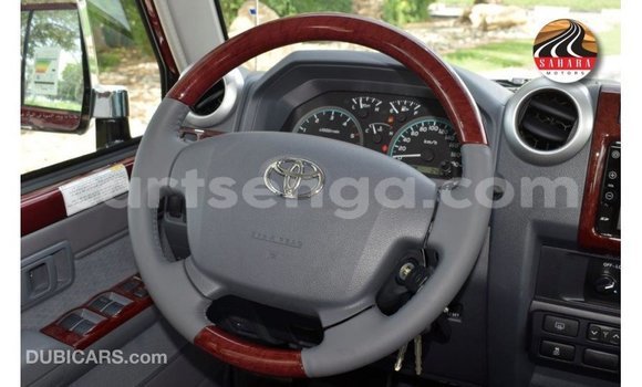 Buy Import Toyota Land Cruiser Red Car in Import - Dubai in Hhohho Buy Import Toyota Land Cruiser Red Car in Import - Dubai in Hhohho