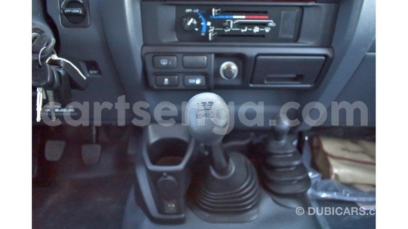 Big with watermark toyota land cruiser hhohho import dubai 17107