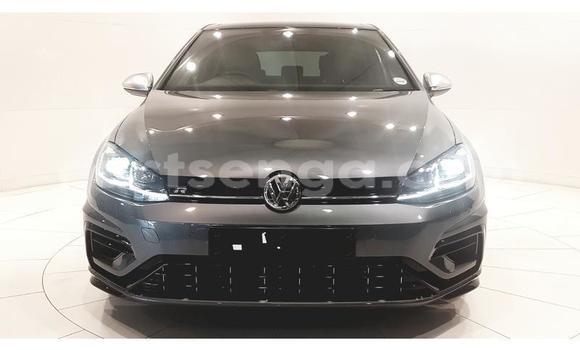 Nunua Ilio tumika Volkswagen Golf R Black Gari ndani ya Mbabane nchini Manzini Nunua Ilio tumika Volkswagen Golf R Black Gari ndani ya Mbabane nchini Manzini
