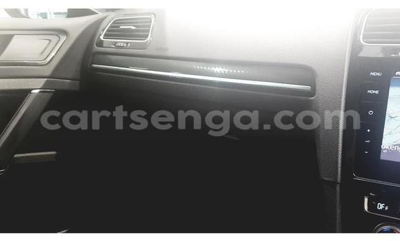 Nunua Ilio tumika Volkswagen Golf R Black Gari ndani ya Mbabane nchini Manzini Nunua Ilio tumika Volkswagen Golf R Black Gari ndani ya Mbabane nchini Manzini