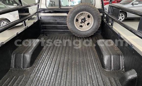 Nunua Ilio tumika Toyota Land Cruiser White Gari ndani ya Bulembu nchini Hhohho Nunua Ilio tumika Toyota Land Cruiser White Gari ndani ya Bulembu nchini Hhohho