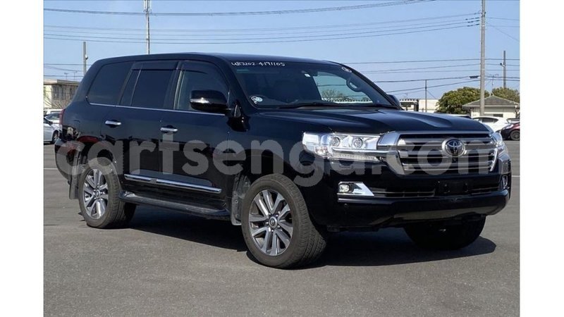 Big with watermark toyota land cruiser hhohho import dubai 17119