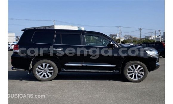 Acheter Import Voiture Toyota Land Cruiser Noir à Import - Dubai, Hhohho Acheter Import Voiture Toyota Land Cruiser Noir à Import - Dubai, Hhohho