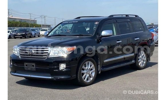 Nunua Imported Toyota Land Cruiser Black Gari ndani ya Import - Dubai nchini Hhohho Nunua Imported Toyota Land Cruiser Black Gari ndani ya Import - Dubai nchini Hhohho