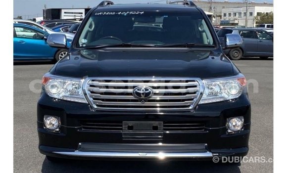 Nunua Imported Toyota Land Cruiser Black Gari ndani ya Import - Dubai nchini Hhohho Nunua Imported Toyota Land Cruiser Black Gari ndani ya Import - Dubai nchini Hhohho
