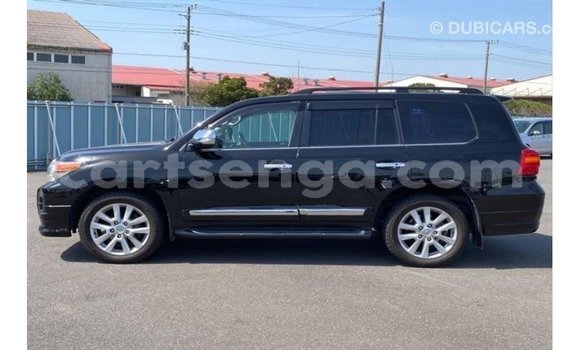 Nunua Imported Toyota Land Cruiser Black Gari ndani ya Import - Dubai nchini Hhohho Nunua Imported Toyota Land Cruiser Black Gari ndani ya Import - Dubai nchini Hhohho