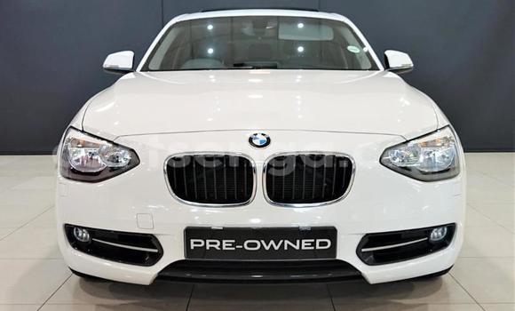 Nunua Ilio tumika BMW 1–Series White Gari ndani ya Mbabane nchini Manzini Nunua Ilio tumika BMW 1–Series White Gari ndani ya Mbabane nchini Manzini
