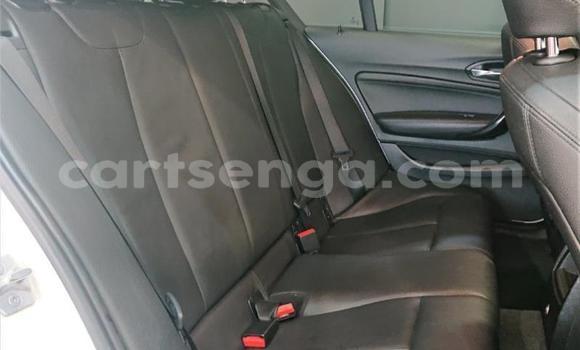 Nunua Ilio tumika BMW 1–Series White Gari ndani ya Mbabane nchini Manzini Nunua Ilio tumika BMW 1–Series White Gari ndani ya Mbabane nchini Manzini