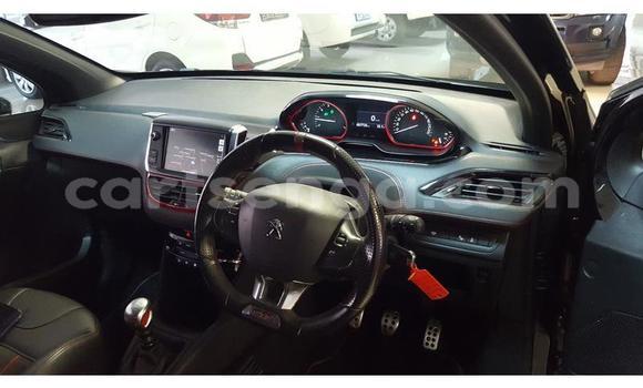 Nunua Ilio tumika Peugeot 208 GTi Black Gari ndani ya Mbabane nchini Manzini Nunua Ilio tumika Peugeot 208 GTi Black Gari ndani ya Mbabane nchini Manzini