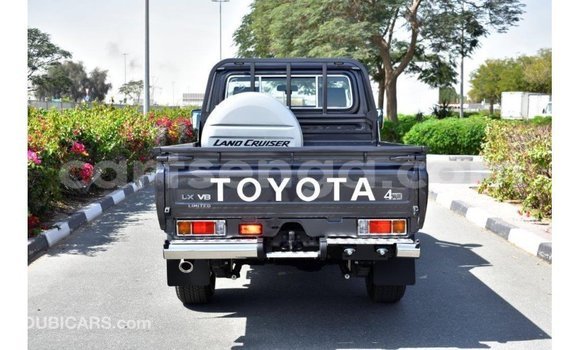 Buy Import Toyota Land Cruiser Other Car in Import - Dubai in Hhohho Buy Import Toyota Land Cruiser Other Car in Import - Dubai in Hhohho