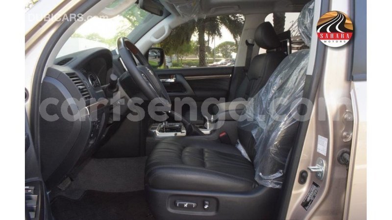 Big with watermark toyota land cruiser hhohho import dubai 17133