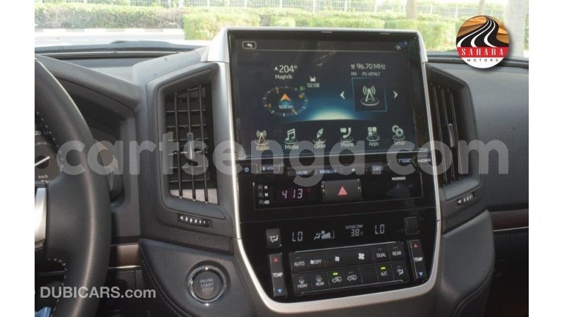 Big with watermark toyota land cruiser hhohho import dubai 17133