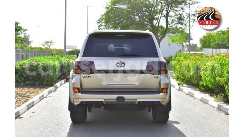 Big with watermark toyota land cruiser hhohho import dubai 17133