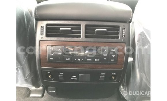 Acheter Import Voiture Toyota Land Cruiser Noir à Import - Dubai, Hhohho Acheter Import Voiture Toyota Land Cruiser Noir à Import - Dubai, Hhohho