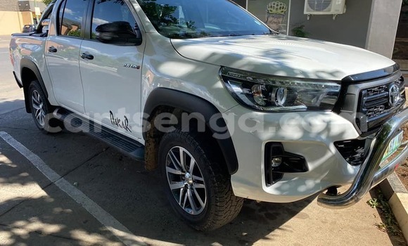 Buy Used Toyota Hilux White Car in Big Bend in Lubombo Buy Used Toyota Hilux White Car in Big Bend in Lubombo