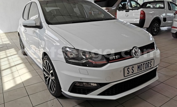 Buy Used Volkswagen Golf GTI White Car in Big Bend in Lubombo Buy Used Volkswagen Golf GTI White Car in Big Bend in Lubombo