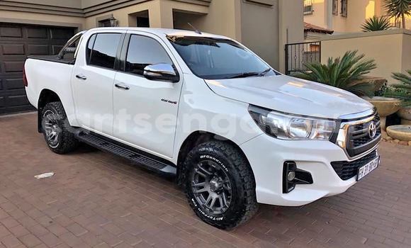 Buy Used Toyota Hilux White Car in Big Bend in Lubombo Buy Used Toyota Hilux White Car in Big Bend in Lubombo