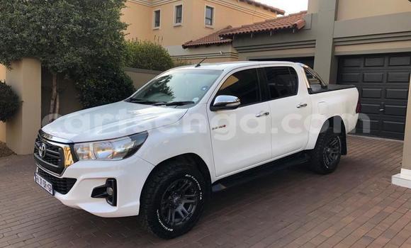 Buy Used Toyota Hilux White Car in Big Bend in Lubombo Buy Used Toyota Hilux White Car in Big Bend in Lubombo