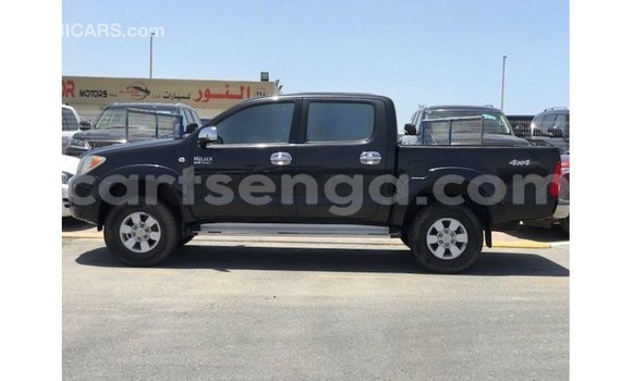 Acheter Import Voiture Toyota Hilux Noir à Import - Dubai, Hhohho Acheter Import Voiture Toyota Hilux Noir à Import - Dubai, Hhohho