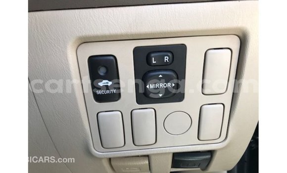 Acheter Import Voiture Toyota Hilux Noir à Import - Dubai, Hhohho Acheter Import Voiture Toyota Hilux Noir à Import - Dubai, Hhohho