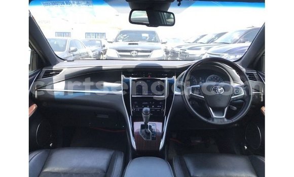 Buy Import Toyota Harrier Brown Car in Import - Dubai in Hhohho Buy Import Toyota Harrier Brown Car in Import - Dubai in Hhohho