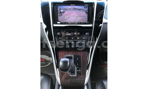 Buy Import Toyota Harrier Brown Car in Import - Dubai in Hhohho Buy Import Toyota Harrier Brown Car in Import - Dubai in Hhohho