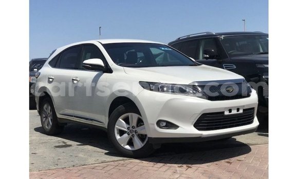 Nunua Imported Toyota Harrier White Gari ndani ya Import - Dubai nchini Hhohho Nunua Imported Toyota Harrier White Gari ndani ya Import - Dubai nchini Hhohho