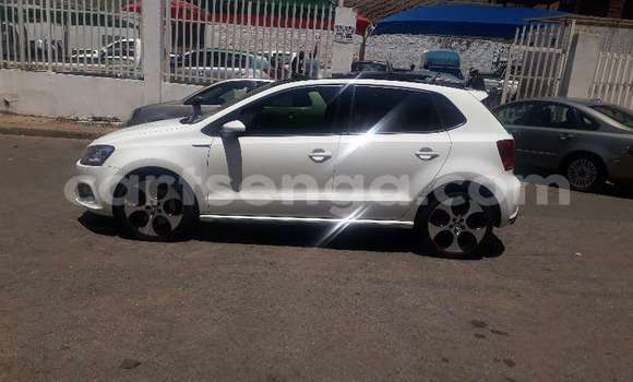 Buy Used Volkswagen Polo White Car in Bhunya in Manzini Buy Used Volkswagen Polo White Car in Bhunya in Manzini