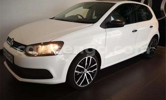 Buy Used Volkswagen Polo White Car in Bhunya in Manzini Buy Used Volkswagen Polo White Car in Bhunya in Manzini