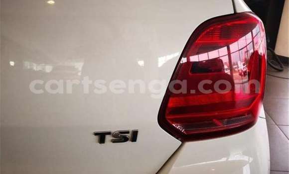 Buy Used Volkswagen Polo White Car in Bhunya in Manzini Buy Used Volkswagen Polo White Car in Bhunya in Manzini