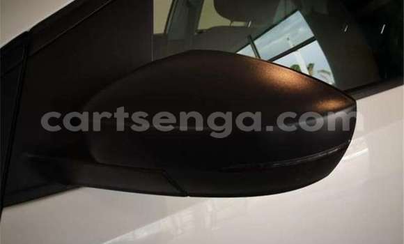 Buy Used Volkswagen Polo White Car in Bhunya in Manzini Buy Used Volkswagen Polo White Car in Bhunya in Manzini