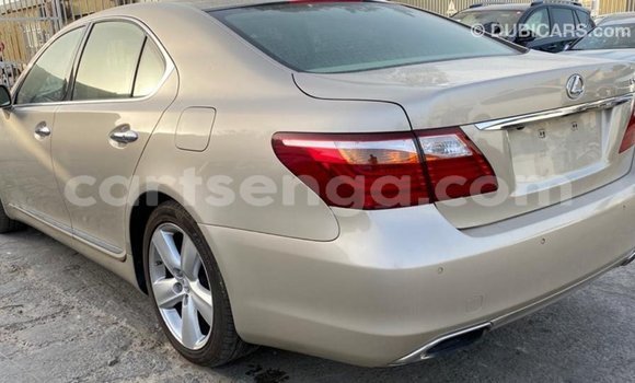 Buy Import Lexus LS Other Car in Import - Dubai in Hhohho Buy Import Lexus LS Other Car in Import - Dubai in Hhohho