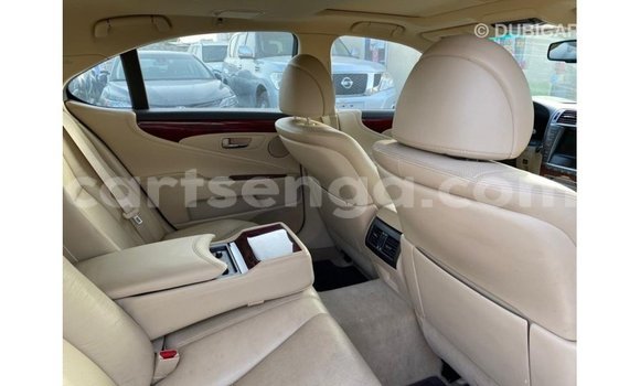 Buy Import Lexus LS Other Car in Import - Dubai in Hhohho Buy Import Lexus LS Other Car in Import - Dubai in Hhohho